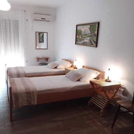 Apartman Tomo พูลา ภายนอก รูปภาพ